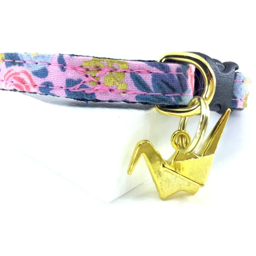 The Floral Flyer Cat and Small Dog Pet Collar